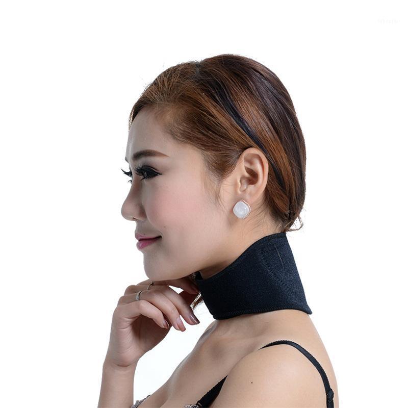 The New Ms Tomalin Neck Guard Magnet Neck Guard Spontaneous Heat Far-infrared Warm1, Black
The New Ms Tomalin Neck Guard Magnet Neck Guard Spontaneous Heat Far-infrared Warm1, Black