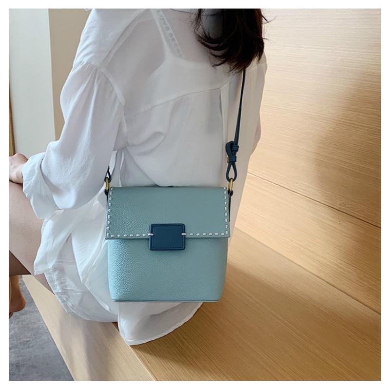 Free shipping small bag female trendy summer all-match messenger bag casual fashion small bucket soft leather shoulder, Black
Free shipping small bag female trendy summer all-match messenger bag casual fashion small bucket soft leather shoulder, Black