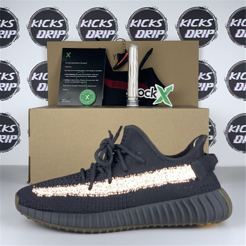 Top Quality Kanye West Tail Light Clay Desert Sage Zyon Cinder Static Reflective Sneakers Men Women Running Bred Shoes With Box Gifts
Top Quality Kanye West Tail Light Clay Desert Sage Zyon Cinder Static Reflective Sneakers Men Women Running Bred Shoes With Box Gifts