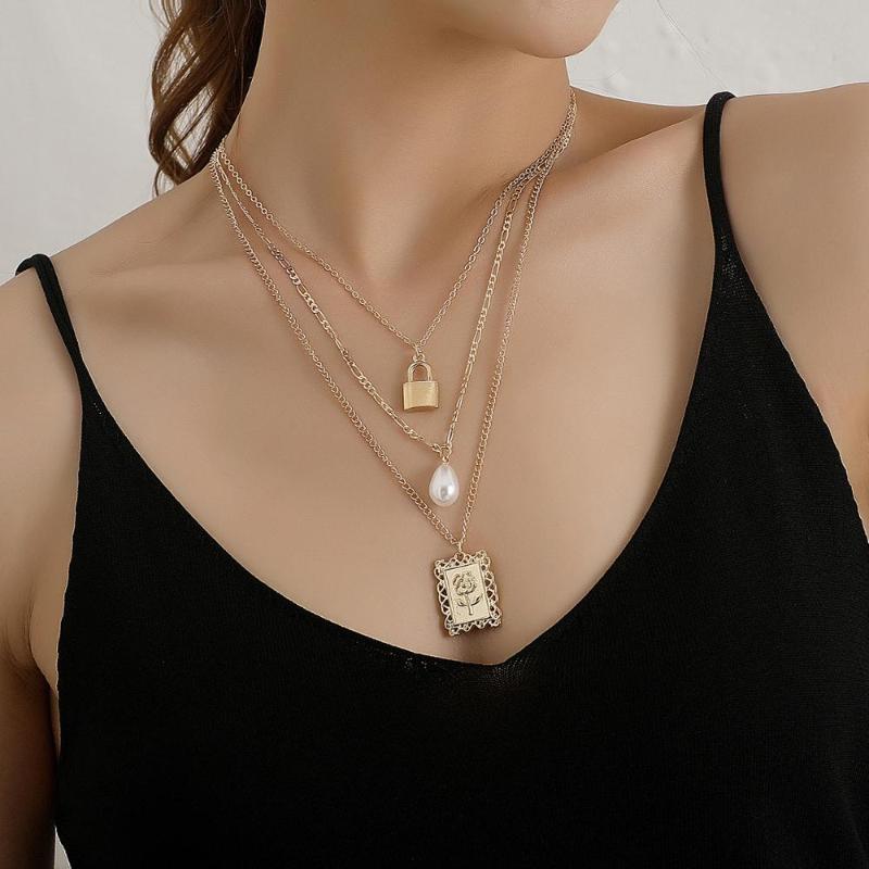 Punk Multi Layer Pearl Choker Necklace Collar Statement Square Rose Flower Pendant Necklace Women Jewelry Dropshipping XL1353
Punk Multi Layer Pearl Choker Necklace Collar Statement Square Rose Flower Pendant Necklace Women Jewelry Dropshipping XL1353