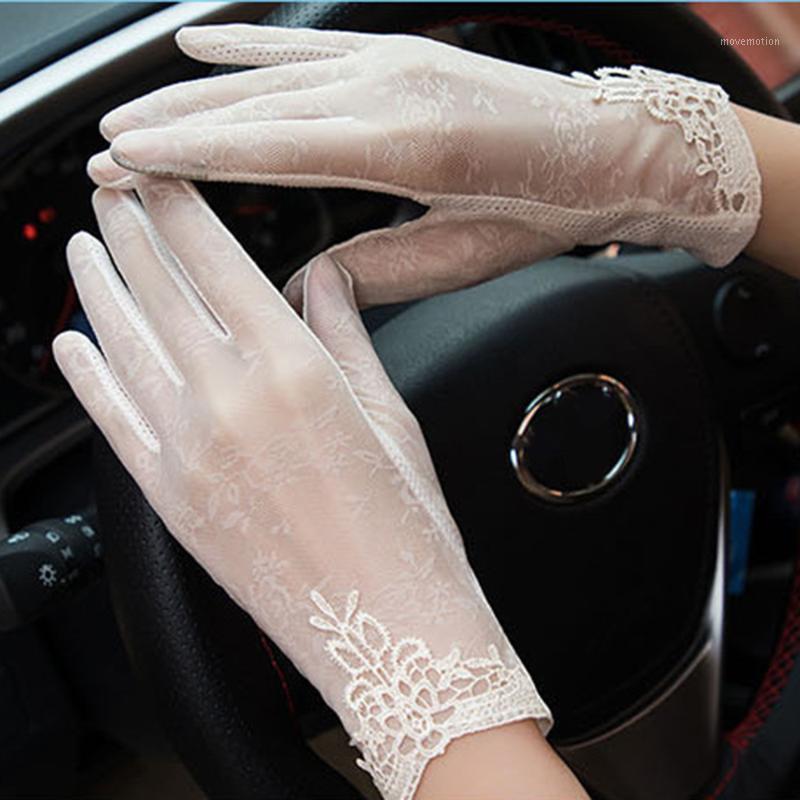 1 Pair Summer Women UV Sunscreen Short Female Gloves Fashion Silk Lace Driving Thin Lady Gloves Soft Breathable1
1 Pair Summer Women UV Sunscreen Short Female Gloves Fashion Silk Lace Driving Thin Lady Gloves Soft Breathable1
