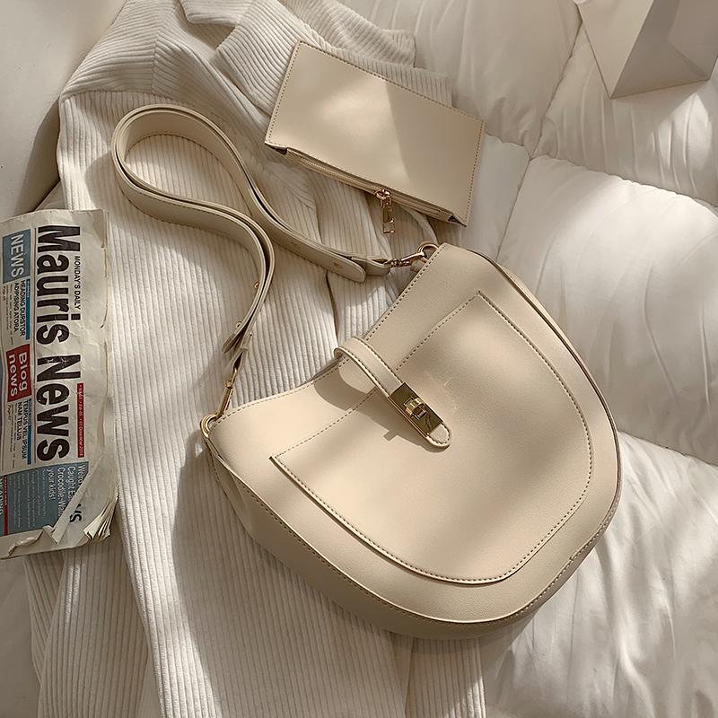 Niche Design Handbag New Fashion Messenger Bag High-end Western Style Shoulder Bucket Bag Underarm Dual-use Width: 28cm, Beige
Niche Design Handbag New Fashion Messenger Bag High-end Western Style Shoulder Bucket Bag Underarm Dual-use Width: 28cm, Beige