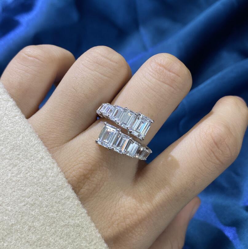 Elegant Adjustable Sterg Sier Wedding Band - Emerald Cut Moissanite Ring for Women, Gift