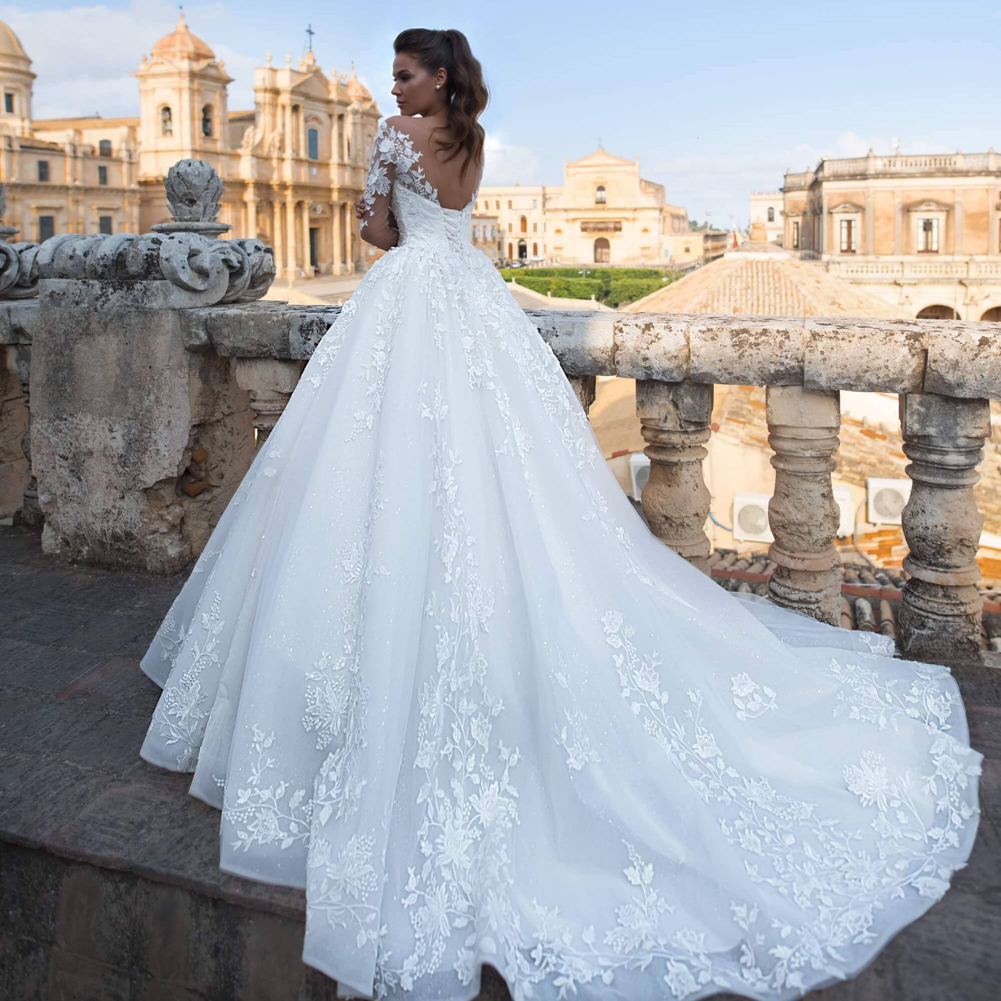 urious Turkey Lace Wedding Dresses Appliques Illusion Long Sleeves Puffy Skirt Sheer Jewel Neck Sexy Backless Lace-up Formal Bridal Gowns