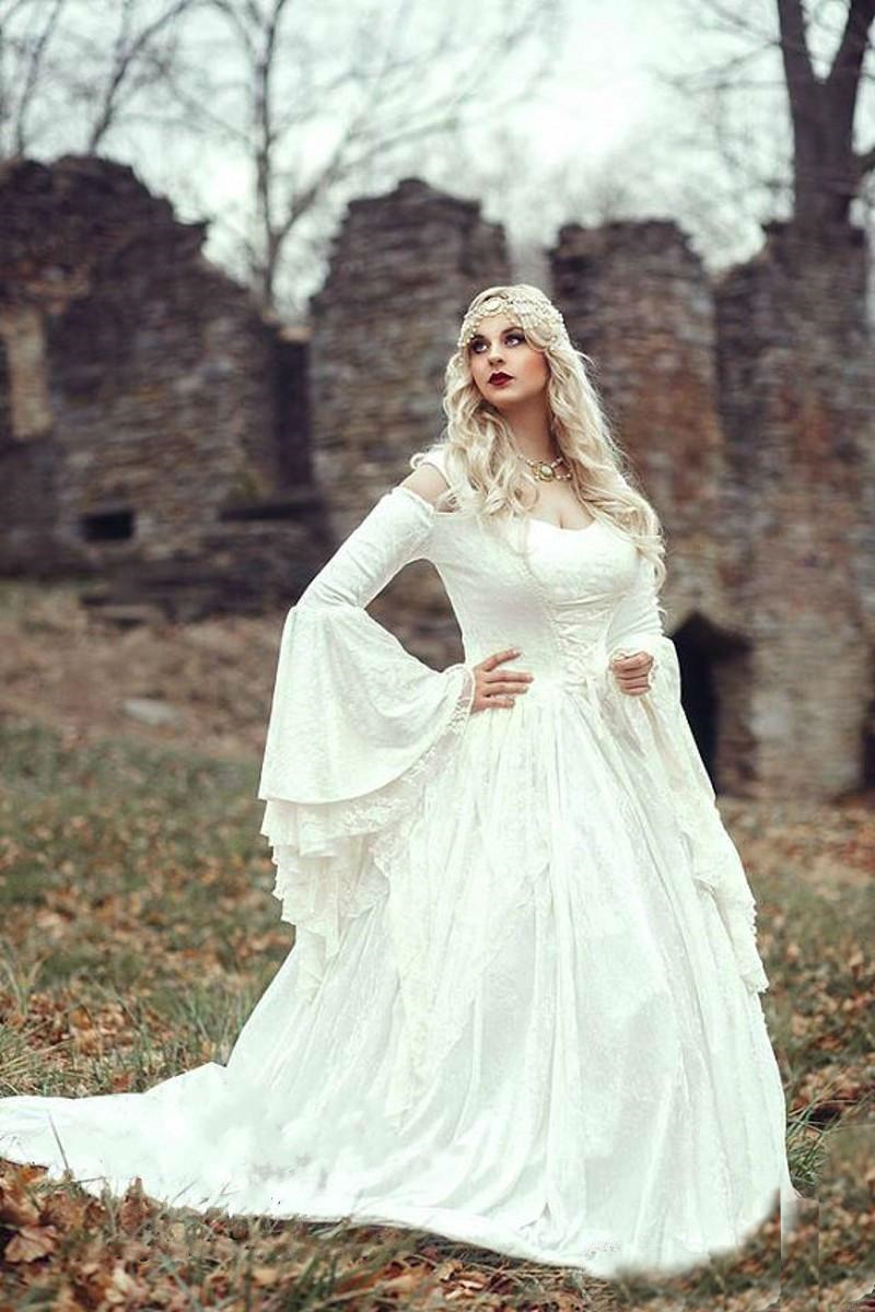 Renaissance Gothic Lace A-Line Wedding Dresses With Cloak Plus Size Bridal Gowns Vintage Bell Long Sleeve Celtic Medieval Princess Bride Dress Corset 