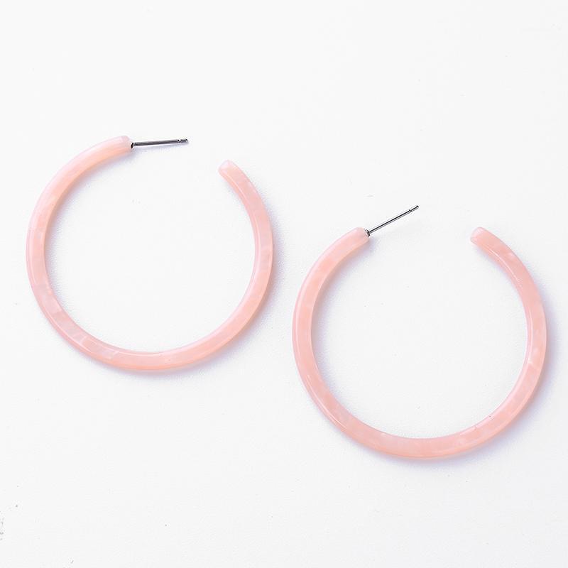 2020 New Beach Multicolor Statement Earrings For Women Acrylic Big Round Circle Geometry Resin Hoop Earring Girl Jewelry Gifts1
2020 New Beach Multicolor Statement Earrings For Women Acrylic Big Round Circle Geometry Resin Hoop Earring Girl Jewelry Gifts1