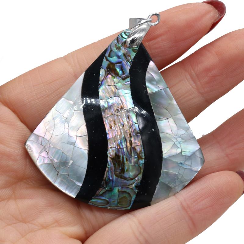 Natural Shell Pendant Mother of Pearl Charms Pendants For Jewelry Making DIY Necklace Women Fashion Jewelry Gift Size 40X55mm
Natural Shell Pendant Mother of Pearl Charms Pendants For Jewelry Making DIY Necklace Women Fashion Jewelry Gift Size 40X55mm