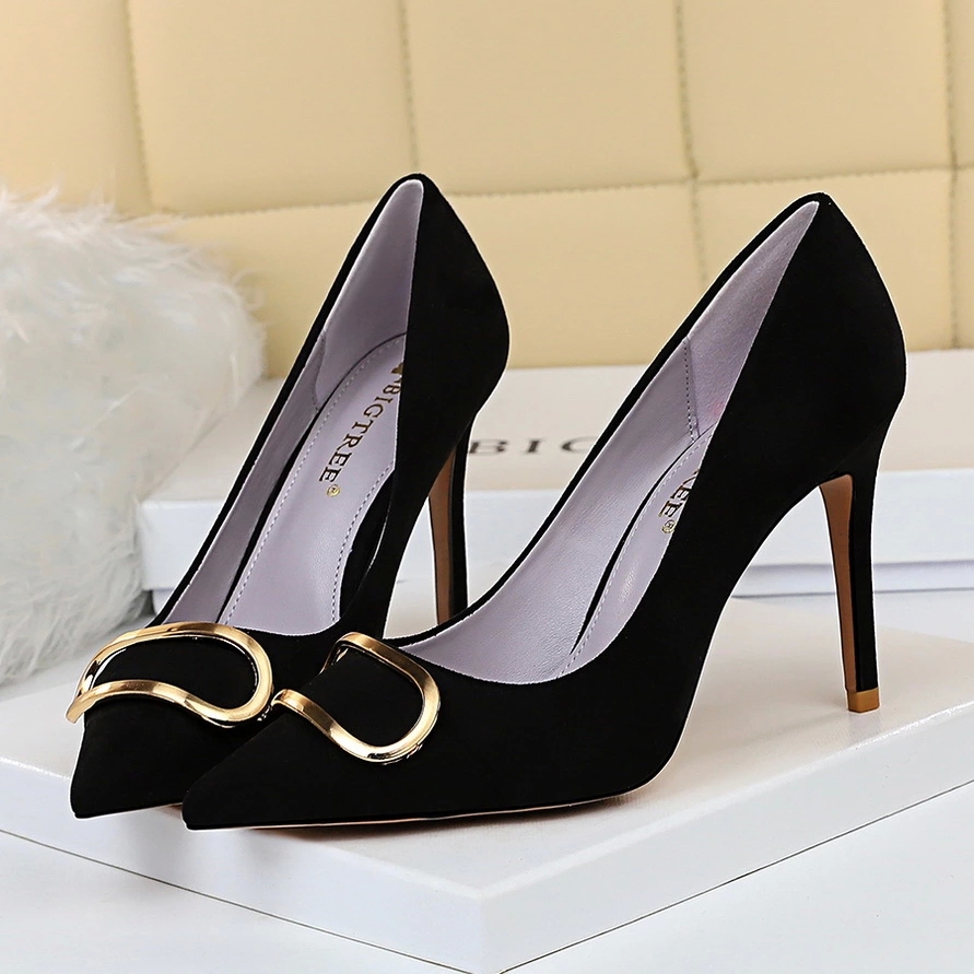 BICTREE 2020 Women 9cm High Heels Escarpins Suede Pink Pumps Lady Scarpins Fashion Kitten Low Heels Sexy Red Black Office Shoes #8N1k
BICTREE 2020 Women 9cm High Heels Escarpins Suede Pink Pumps Lady Scarpins Fashion Kitten Low Heels Sexy Red Black Office Shoes #8N1k