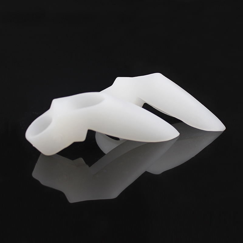 Thumb Valgus Protector Foot Fingers Toe Separator Silicone Two Hole Toe Separator Feet Health Care Protector De Valgo Del Pulgar