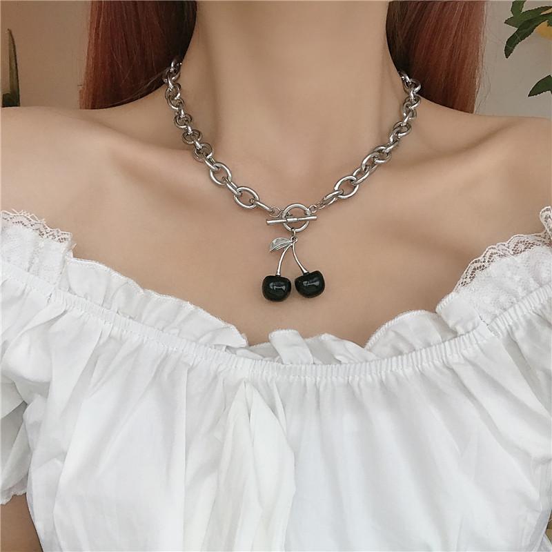 Pendant Necklaces Bohemia Fashion Metal Geometry Black Cherry Necklace Female Punk Short Woman Party Jewelry Accessories Girl
Pendant Necklaces Bohemia Fashion Metal Geometry Black Cherry Necklace Female Punk Short Woman Party Jewelry Accessories Girl