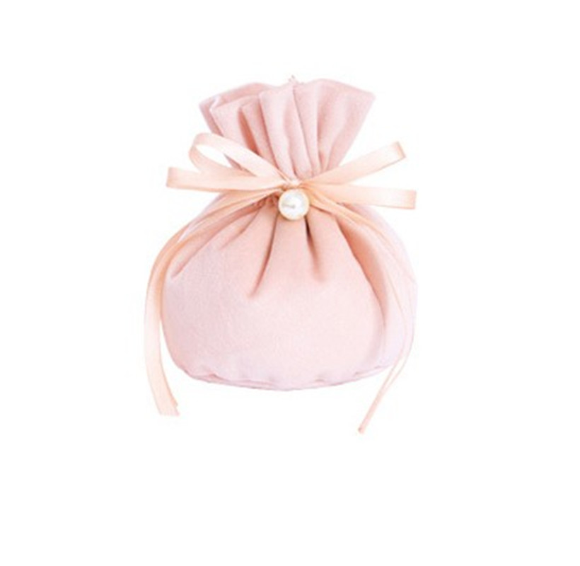 10pcs Velvet Yarn Wedding Candy Gift Bags with Pearl Europe Chocolate Package Bag Wedding Christmas Velvet Drawstring Candy Bag