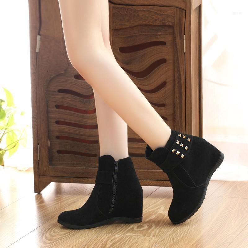 CHIMIZHAI Women Snow Boots Winter Shoe Woman Height Increasing Ankle Boots Warm Autumn Fur Wedges Heels WY1391, Black
CHIMIZHAI Women Snow Boots Winter Shoe Woman Height Increasing Ankle Boots Warm Autumn Fur Wedges Heels WY1391, Black