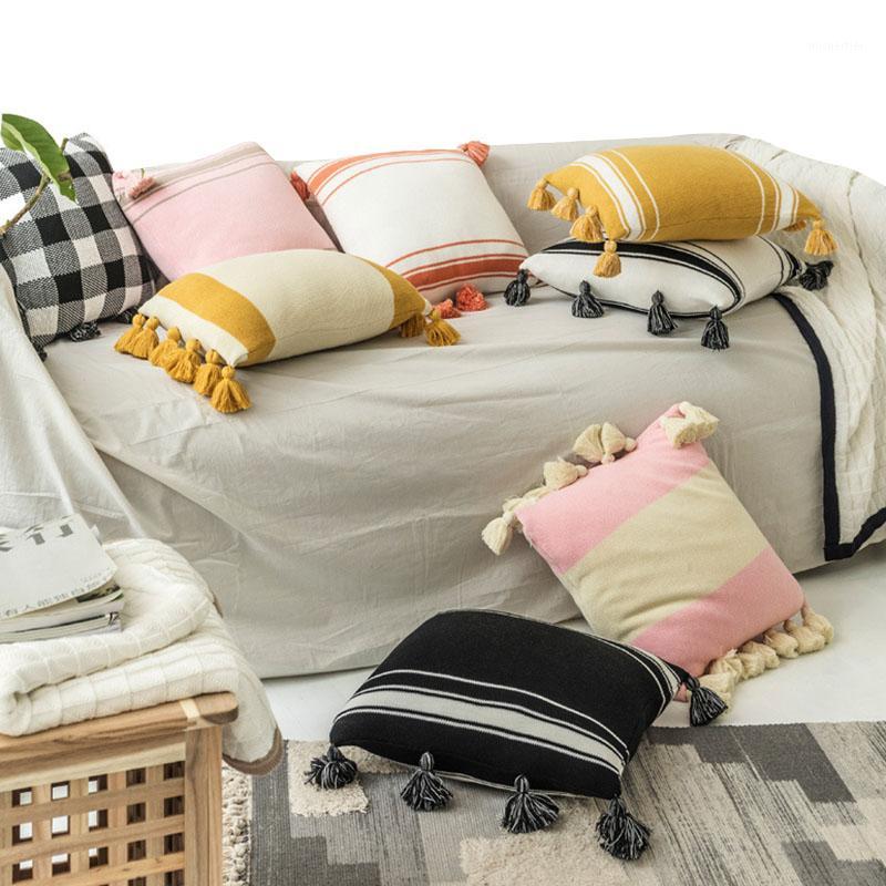 New Cushion Cover Tassles Pillow Cases Skin Friendly Pillowcase Decorative Pillow Cover for Sofa Bed Modern Home Decor1, Black white stripes
New Cushion Cover Tassles Pillow Cases Skin Friendly Pillowcase Decorative Pillow Cover for Sofa Bed Modern Home Decor1, Black white stripes