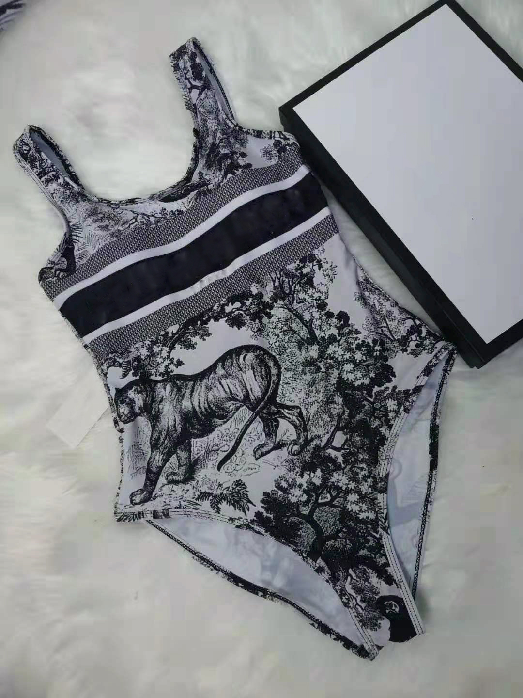 2022 Sexy Women Swimwear Vintage Bikini One Piece Push Up Swimsuit Beach Bathing Suits, Dr05
2022 Sexy Women Swimwear Vintage Bikini One Piece Push Up Swimsuit Beach Bathing Suits, Dr05