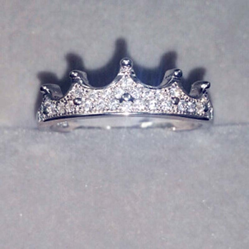 Luxurys Designers Fashion Jz014 Baroque Gothic style micro inlaid zirconium crown female Princess queen Korean version ring
Luxurys Designers Fashion Jz014 Baroque Gothic style micro inlaid zirconium crown female Princess queen Korean version ring
