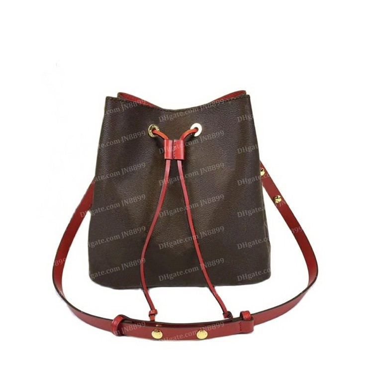 Top Quality Bucket Bag Luxurys Famous Designer Women Fashion Handbags Shoulder Bags Cross Body String Interior Zipper Pocket Old Flower Casual Drawstring JN8899, Red
Top Quality Bucket Bag Luxurys Famous Designer Women Fashion Handbags Shoulder Bags Cross Body String Interior Zipper Pocket Old Flower Casual Drawstring JN8899, Red