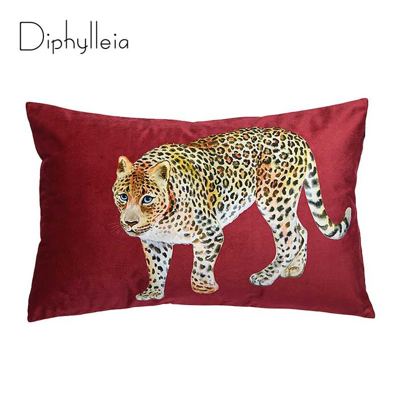 Diphylleia Modern Artistic Luxury Cushion Cover Decorative Pillow Case burgundy color Velvet leopard print Sofa Chair Coussin, 35x55cm(no filling)
Diphylleia Modern Artistic Luxury Cushion Cover Decorative Pillow Case burgundy color Velvet leopard print Sofa Chair Coussin, 35x55cm(no filling)