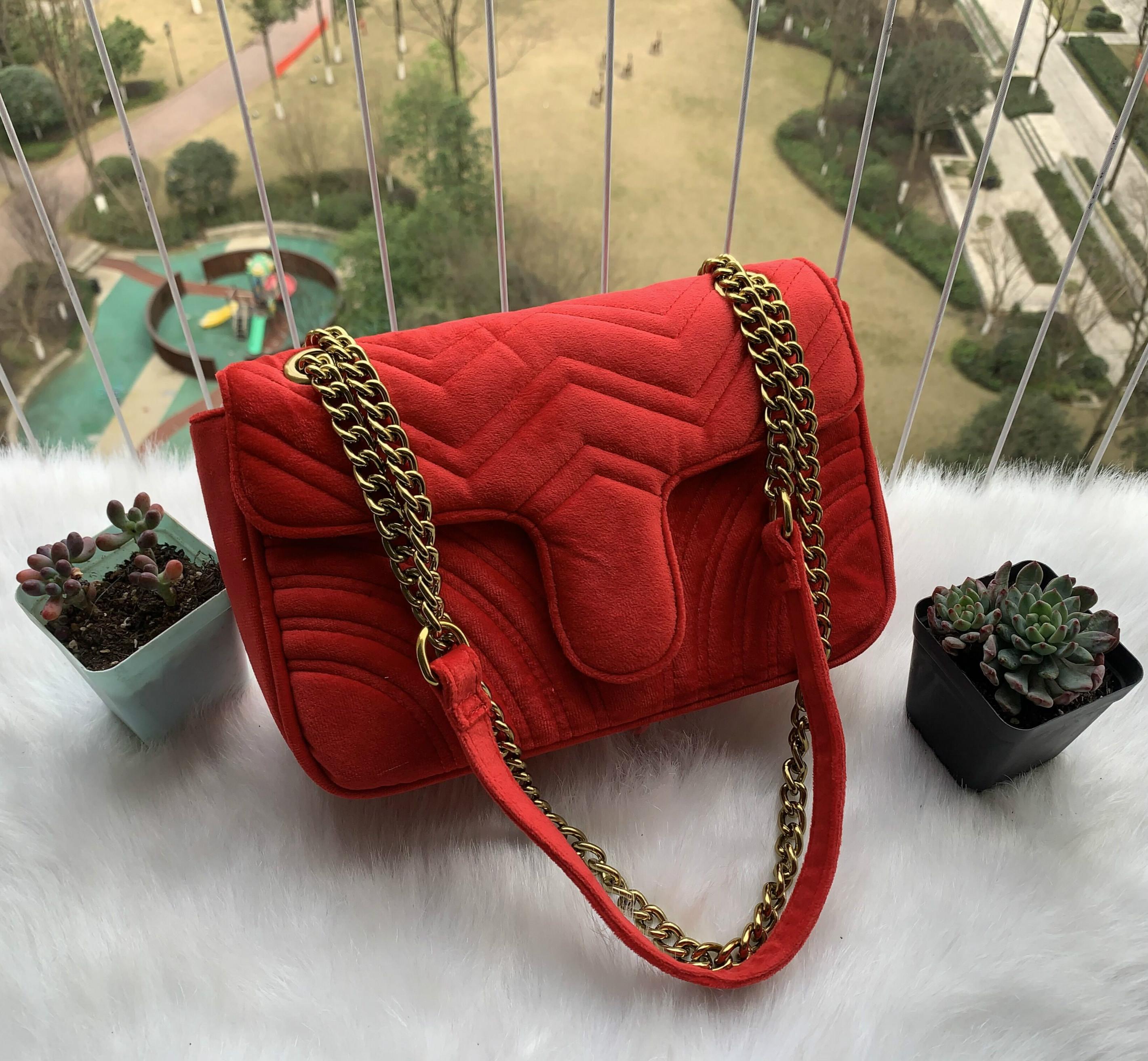 443497 Shoulder Bags Women Velvet Handbags Fashion Chain Messenger Bags Designer Evening Bag Purse Female Handbags Tote Sac
443497 Shoulder Bags Women Velvet Handbags Fashion Chain Messenger Bags Designer Evening Bag Purse Female Handbags Tote Sac