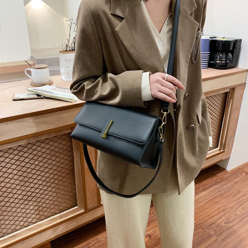 Black PU Leather Shoulder Handbag single shoulder underarm bag 2021 New Crossbody Bag Women Handbag, Coffee
Black PU Leather Shoulder Handbag single shoulder underarm bag 2021 New Crossbody Bag Women Handbag, Coffee