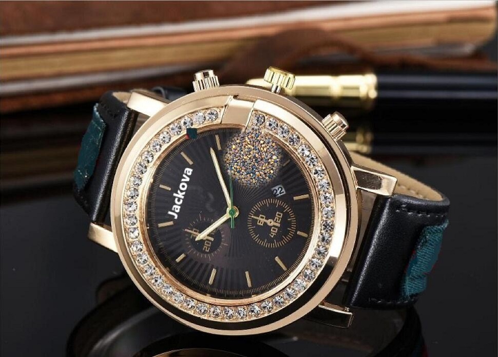 Fashion lady watches with diamond men women Popular watches Leather Fabric Stainless Steel Bracelet Wristwatches Brand female clock, As pic
Fashion lady watches with diamond men women Popular watches Leather Fabric Stainless Steel Bracelet Wristwatches Brand female clock, As pic