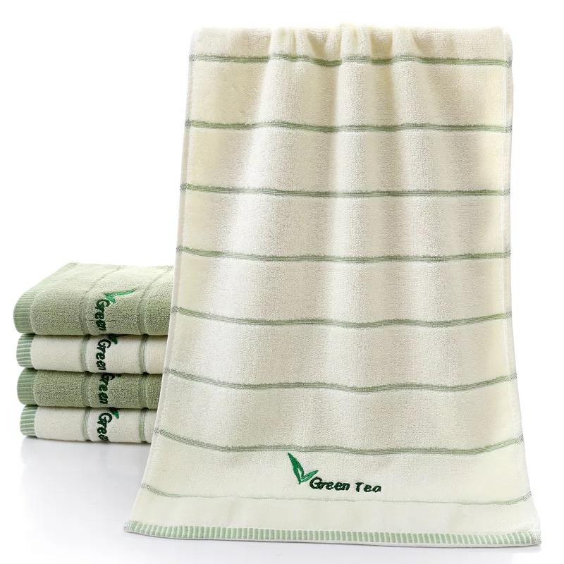 100% cotton towel comfortable warm water does not shed hair soft ladies beauty towel embroidered face, Picture color
100% cotton towel comfortable warm water does not shed hair soft ladies beauty towel embroidered face, Picture color