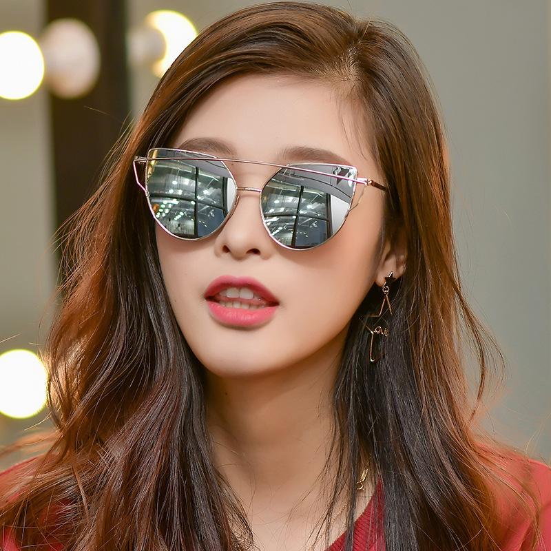 Golden Metal leg& Frame Women sunglasses Cat eye shaped Fashion Beach Sun glasses UV400 Vintage eyewear Optical glasses N73
Golden Metal leg& Frame Women sunglasses Cat eye shaped Fashion Beach Sun glasses UV400 Vintage eyewear Optical glasses N73
