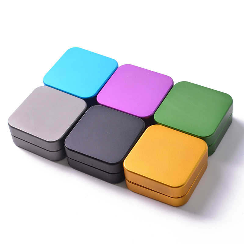 55mm25mm square smoke grinder tobacco shredder 2 layer aluminum alloy smoking accessories
55mm25mm square smoke grinder tobacco shredder 2 layer aluminum alloy smoking accessories