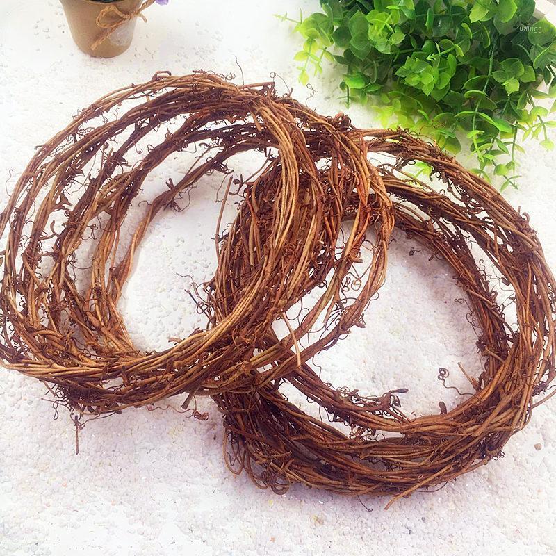 1PCS of artificial rattan laps naked lap DIY flowers inside country style head-dress craft accessories1, Brown
1PCS of artificial rattan laps naked lap DIY flowers inside country style head-dress craft accessories1, Brown