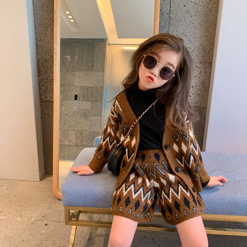 Dibeberabbit Knitted Kids Cardigan Set Woolen Handmade Baby Girls Clothes Set Autumn Teenager Sweater Top With Shorts Outerwear, Brown
Dibeberabbit Knitted Kids Cardigan Set Woolen Handmade Baby Girls Clothes Set Autumn Teenager Sweater Top With Shorts Outerwear, Brown
