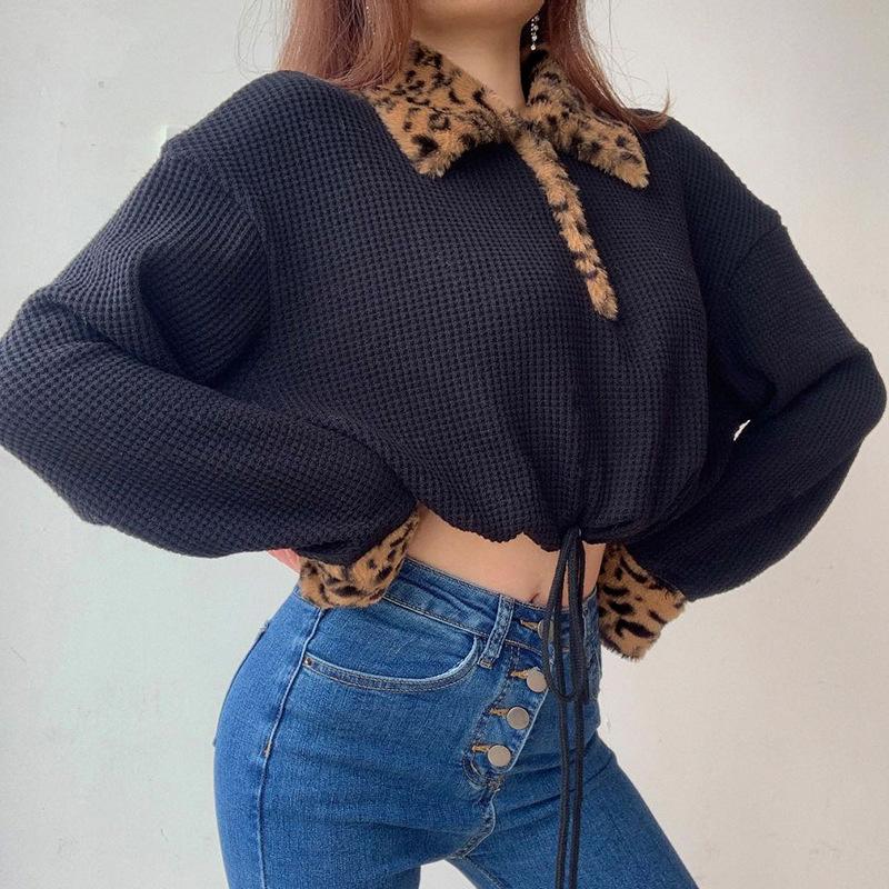 2021 Spring Autumn Women Casual Sweaters Long Sleeve Pullover Leopard Printed Pattern Lapel Collar Crop Top White/ Black
2021 Spring Autumn Women Casual Sweaters Long Sleeve Pullover Leopard Printed Pattern Lapel Collar Crop Top White/ Black