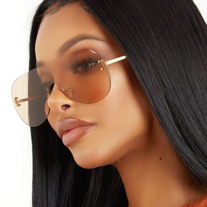 2021 New Fashion Vintage Square Mirror Black Frameless Sunglasses Women One Big Frame Goggles Metal Temples Sun Glasses UV400
2021 New Fashion Vintage Square Mirror Black Frameless Sunglasses Women One Big Frame Goggles Metal Temples Sun Glasses UV400