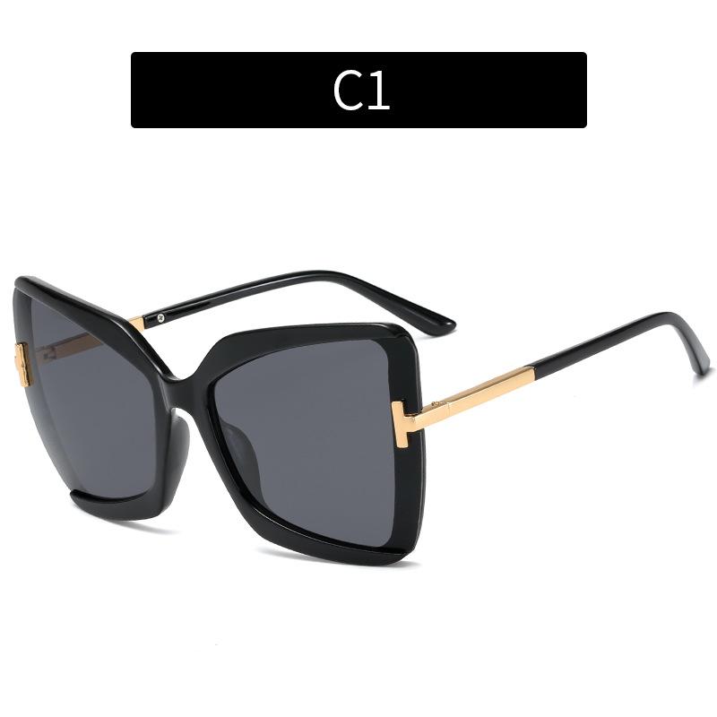 Butterfly Frame Women Sunglasses European American Sun Glasses for Woman Street Shooting All-match Trend Driving UV400 Oculos
Butterfly Frame Women Sunglasses European American Sun Glasses for Woman Street Shooting All-match Trend Driving UV400 Oculos