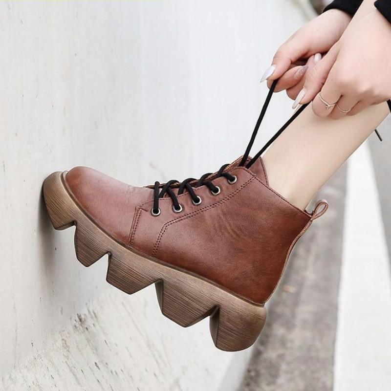 2021 Fashion Boots For Women Flat Platform Boots Women Shoes Chunky Motorcycle Retro Ankle Female Shoes Size 35-43, Black
2021 Fashion Boots For Women Flat Platform Boots Women Shoes Chunky Motorcycle Retro Ankle Female Shoes Size 35-43, Black