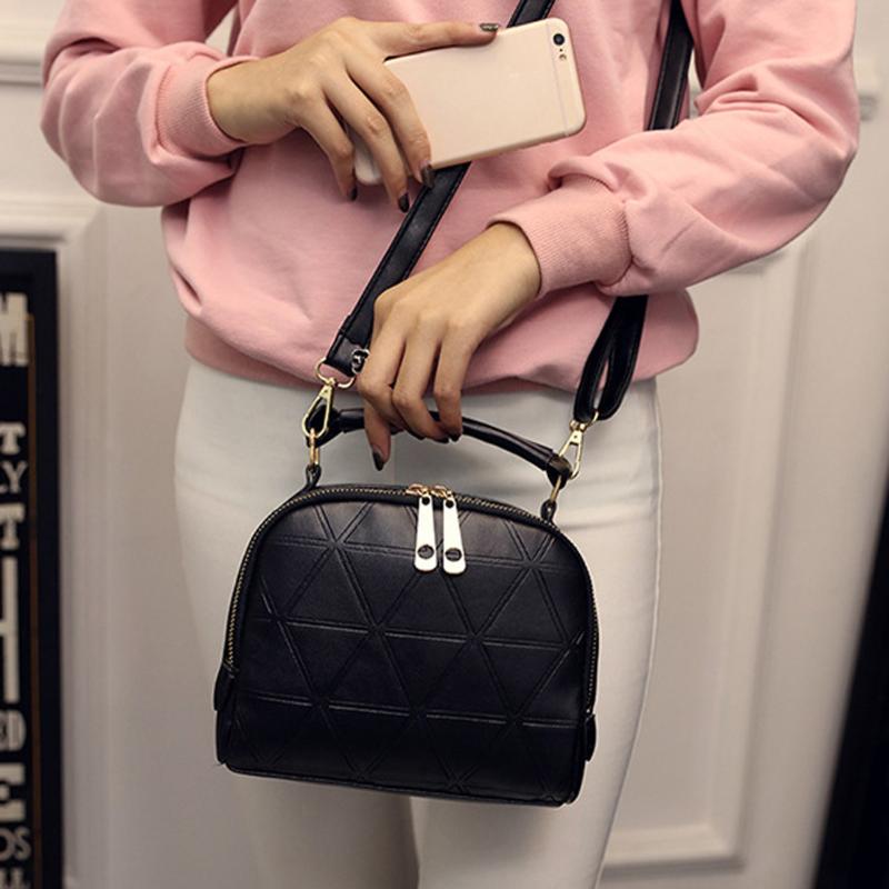 Messenger Bag 2021 New Trendy Texture Chain Black Purses And Handbags Crossbody Mini Leather Shoulder Bag With Chain, As pic
Messenger Bag 2021 New Trendy Texture Chain Black Purses And Handbags Crossbody Mini Leather Shoulder Bag With Chain, As pic