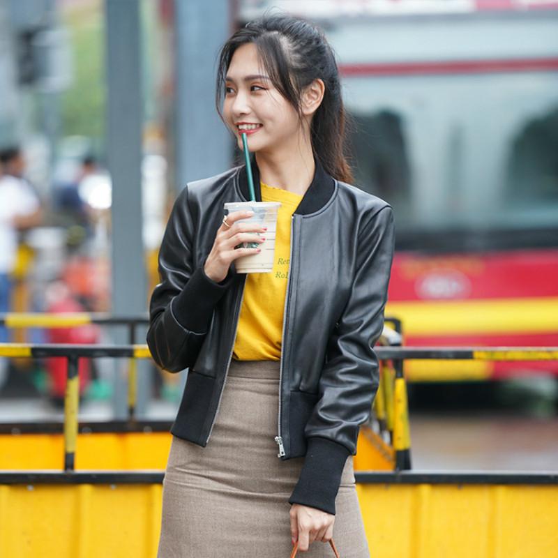 Autumn Real Sheepskin Coat Female Genuine Leather Jacket Short Slim Baseball Jackets Fashion Women Clothes 2020 PY-01, Black
Autumn Real Sheepskin Coat Female Genuine Leather Jacket Short Slim Baseball Jackets Fashion Women Clothes 2020 PY-01, Black