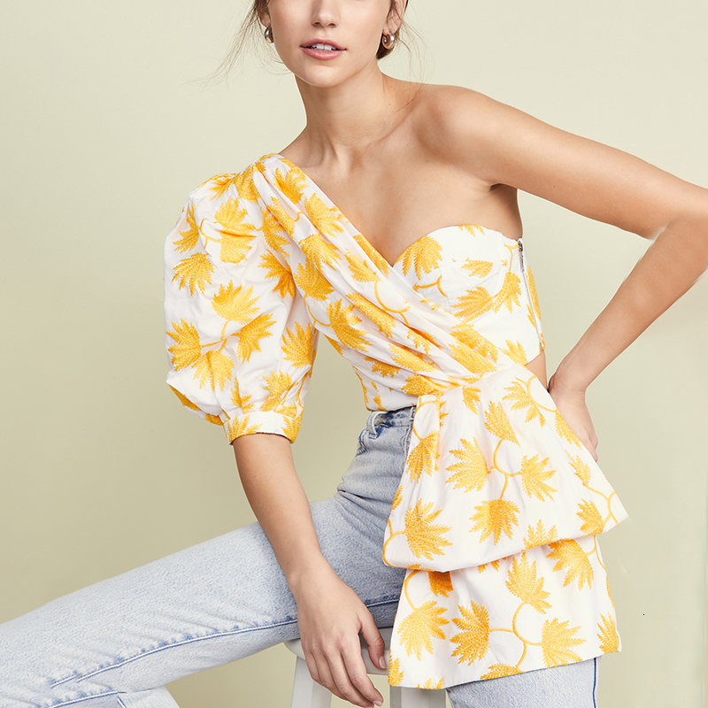 TWOTWINSTYLE Sexy Off Shoulder Top Shirt Women Clothes Summer Short Blouse Streetwear Ladies Korean Fashion Clothing Tops 201126