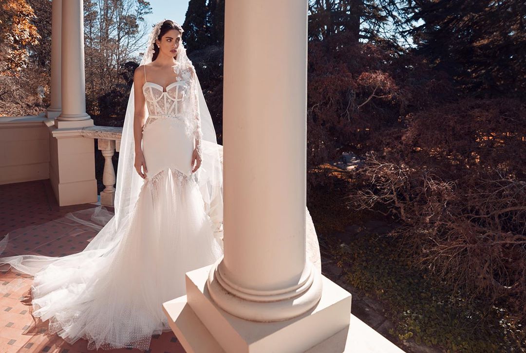 Beaded Mermaid Fashion Wedding Dresses With A Line Satin Detachable Train Spaghetti Straps Bridal Gowns Appliqued Tulle Robe De Marie ppliqued