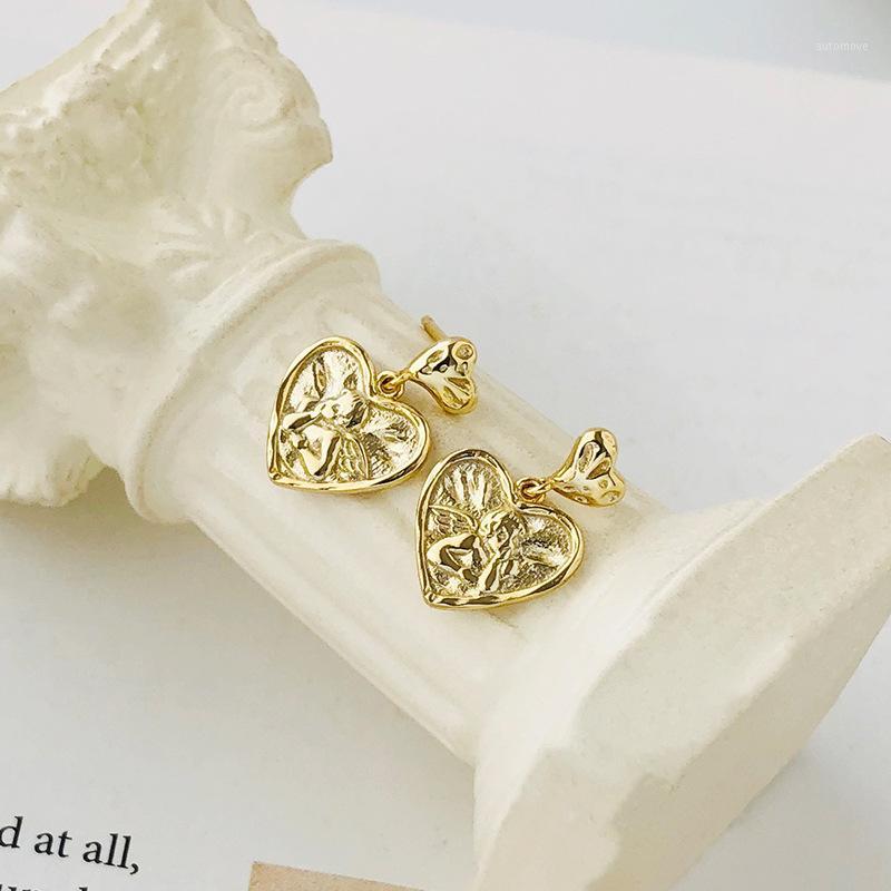 S925 sterling silver earrings love earrings female embossed design temperament love short new products for women jewelr1
S925 sterling silver earrings love earrings female embossed design temperament love short new products for women jewelr1