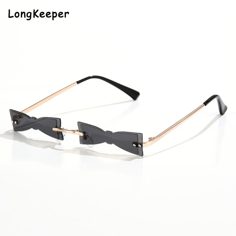 Sunglasses 2021 Fashion Punk Christmas Gift Elk Bow Sun Glasses Men Women Rimless Party Hollow Lens Black Red Shades
Sunglasses 2021 Fashion Punk Christmas Gift Elk Bow Sun Glasses Men Women Rimless Party Hollow Lens Black Red Shades