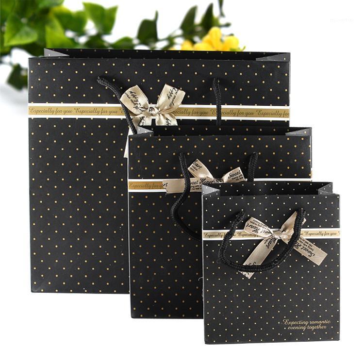 Black Wedding Party Bow Gift Bag Shopping Paper Bags With Handles Packaging Box Packing Gift Children Party Decoration1
Black Wedding Party Bow Gift Bag Shopping Paper Bags With Handles Packaging Box Packing Gift Children Party Decoration1