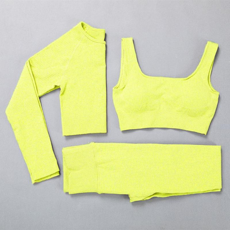 3pcs/set Women Sport Suit Yoga Set Gym Workout Clothes Long Sleeve Fitness Crop Top Bra + High Waist Seamless Sport Leggings, Brown set
3pcs/set Women Sport Suit Yoga Set Gym Workout Clothes Long Sleeve Fitness Crop Top Bra + High Waist Seamless Sport Leggings, Brown set