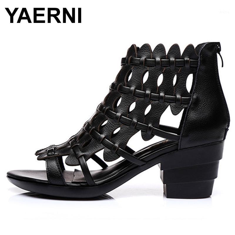 YAERNI2021 European and American Style Retro Genuine Leather Thick Heel Women Sandals Soft Gladiator Sandals Ladies Summer Shoes1, Black
YAERNI2021 European and American Style Retro Genuine Leather Thick Heel Women Sandals Soft Gladiator Sandals Ladies Summer Shoes1, Black