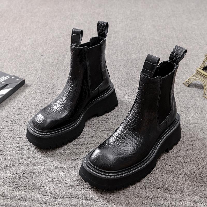 Black PU Leather Boots Shoes for Woman Indie Style Luxury Designer Female Fashion Harakjuku Kpop Korean Style Autumn Winter
Black PU Leather Boots Shoes for Woman Indie Style Luxury Designer Female Fashion Harakjuku Kpop Korean Style Autumn Winter