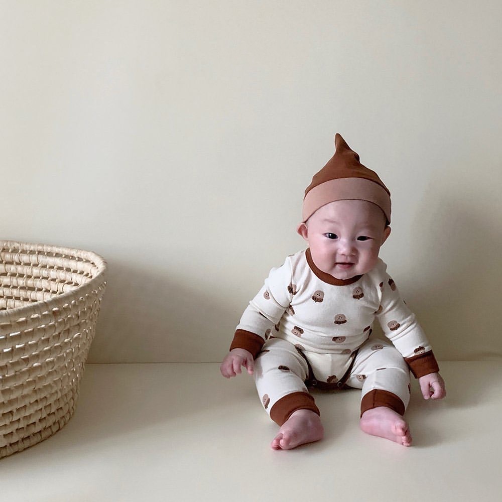 Baby Boys And Girls Clothes Sets Hazelnut Print Long Sleeves Bodysuit + Leggings + Hat 3pcs Baby Cotton Home Wear OutfitsX1019