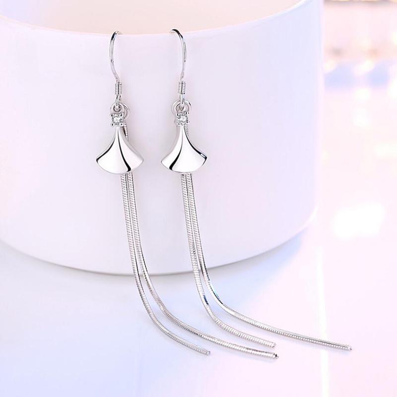 KOFSAC Beautiful Women Earrings 925 Sterling Silver Jewelry Popular Long Tassel Geometric Little Skirt Earring Lady Accessories
KOFSAC Beautiful Women Earrings 925 Sterling Silver Jewelry Popular Long Tassel Geometric Little Skirt Earring Lady Accessories