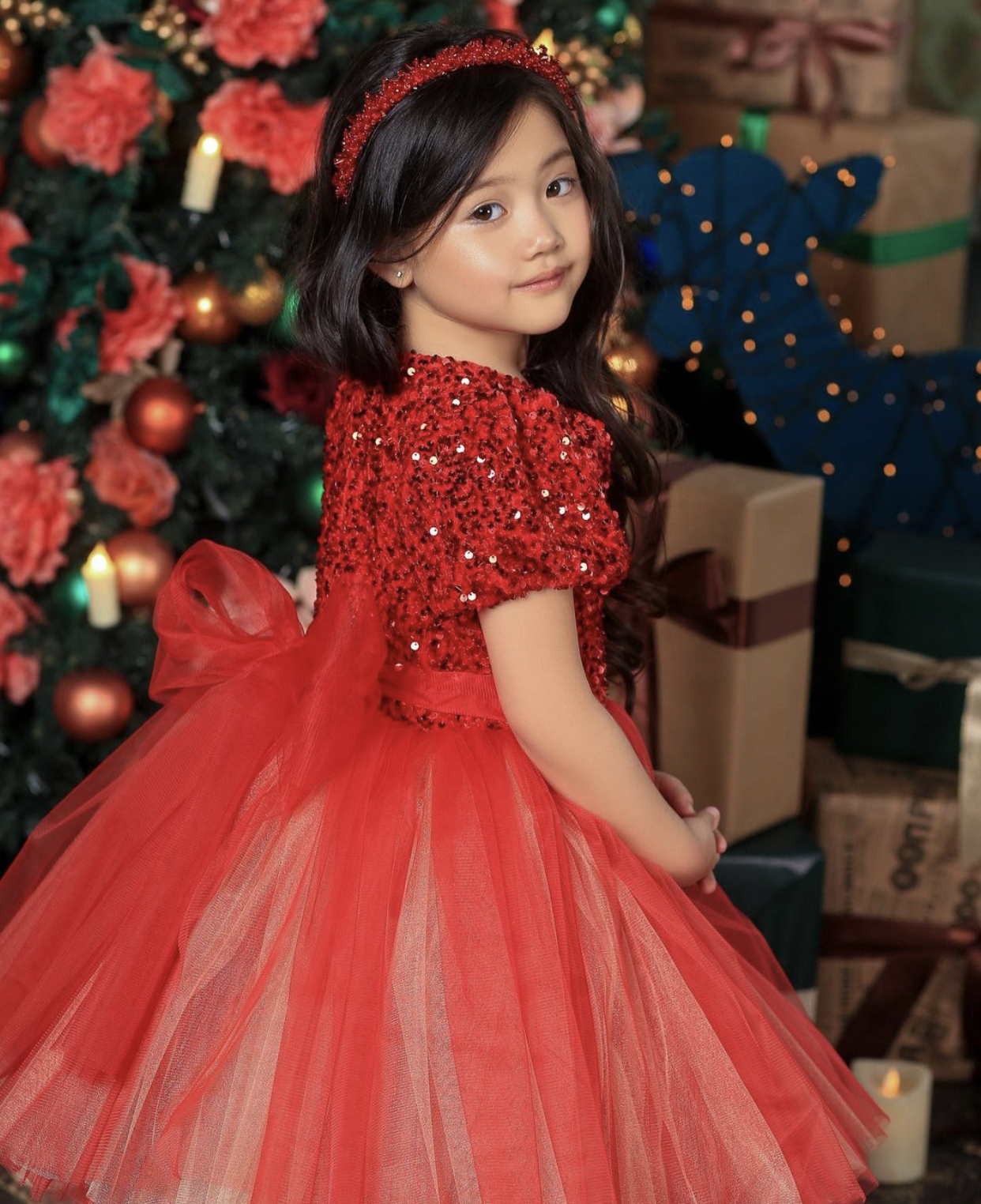 Sparkling Ball Gown Girl's Pageant Dresses Sequins bodice Red Flower Girls Dress Tulle Short Sleeves Age 5 6 7 8 9 10 Prom Gown Birthday Party