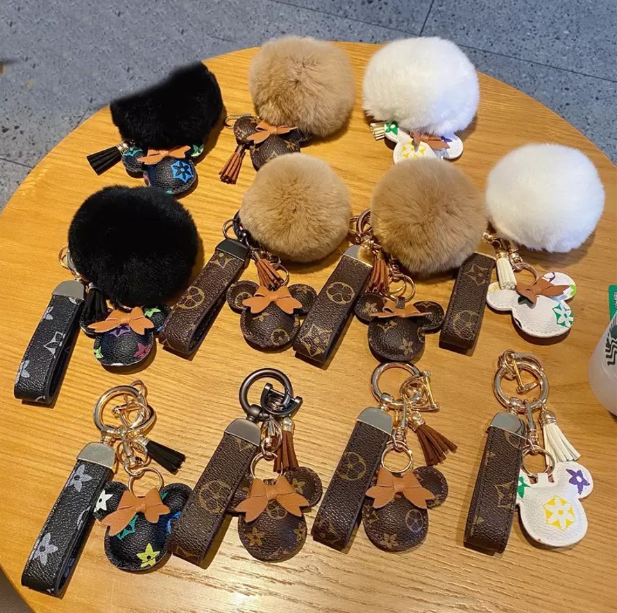 Mouse Design Car Keychain Favor Flower Bag Pendant Charm Jewelry Keyring Holder for Men Gift Fashion PU Leather Animal Key Chain Accessories, Style a
Mouse Design Car Keychain Favor Flower Bag Pendant Charm Jewelry Keyring Holder for Men Gift Fashion PU Leather Animal Key Chain Accessories, Style a