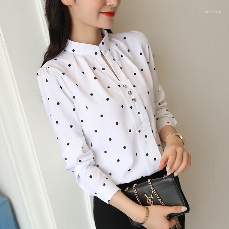 2020 Spring New Women V Neck Long Sleeve Polka dot Sweet White Tops Blouse Casual Office Lady Slim Shirts Blouses1
2020 Spring New Women V Neck Long Sleeve Polka dot Sweet White Tops Blouse Casual Office Lady Slim Shirts Blouses1