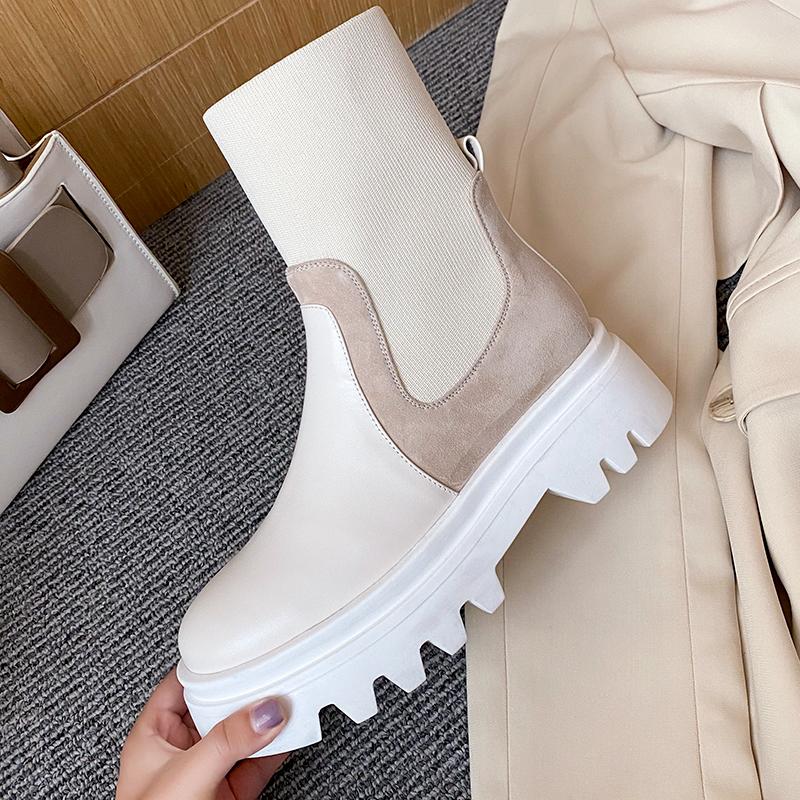 Genuine Leather knitting Chunky Platform Heels Ankle Boots Shoes Woman platform women boots 2020 Winter party casual shoes, Black
Genuine Leather knitting Chunky Platform Heels Ankle Boots Shoes Woman platform women boots 2020 Winter party casual shoes, Black