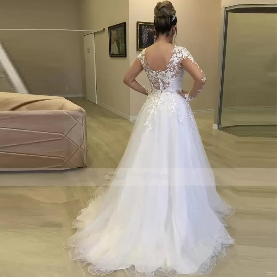 Applique Lace A-line Wedding Dress Long Sleeve Elegant Bridal Dresses Scoop Neck Tulle With Sweep Train Button Back Wedding Gowns summer boho beach br